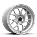 Picture of fifteen52 Apex RSR 18x10.5 5x120 25mm ET 72.56mm Center Bore Radiant Silver