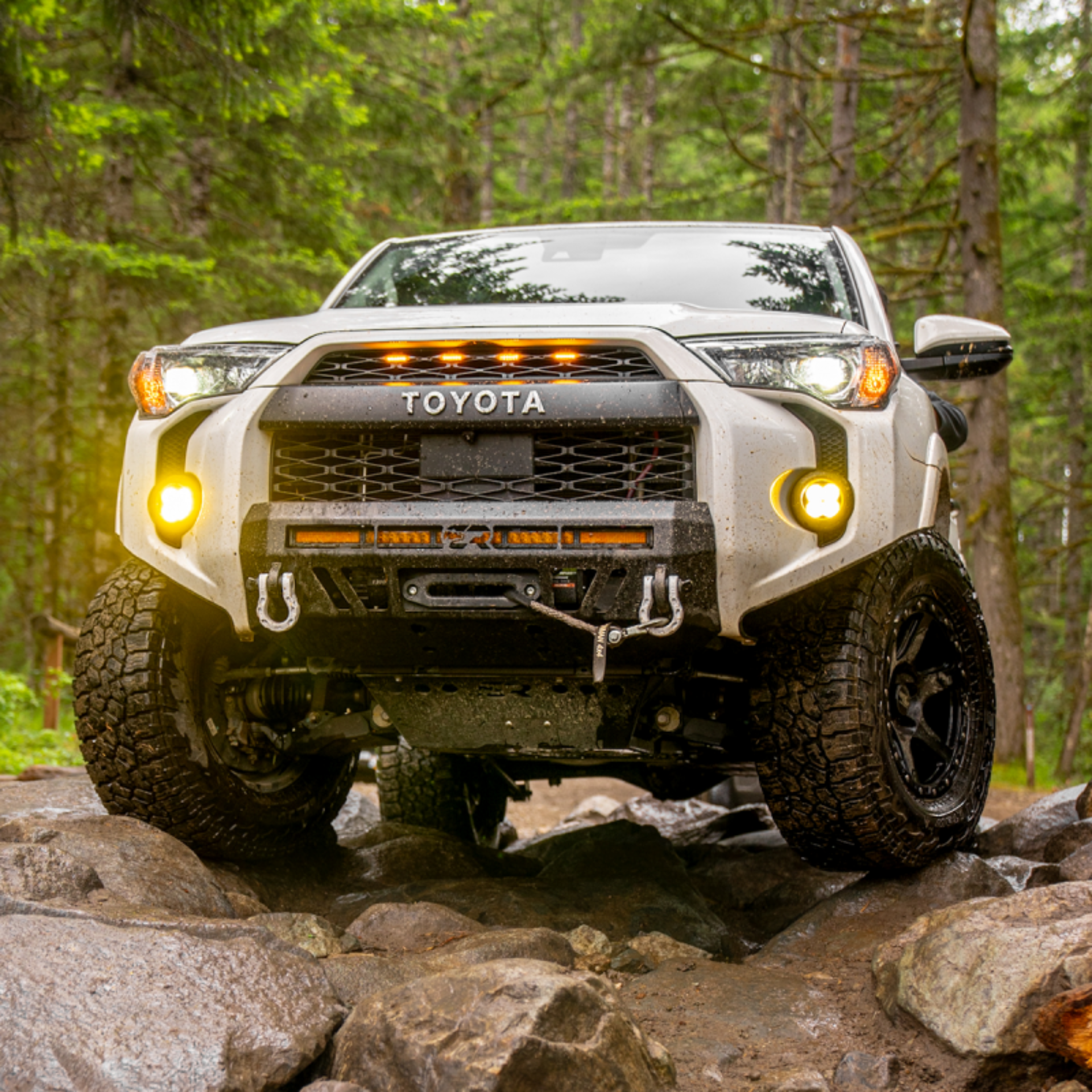 Picture of Cali Raised 14-24 Toyota 4Runner Stealth Bumper - No Bull Bar