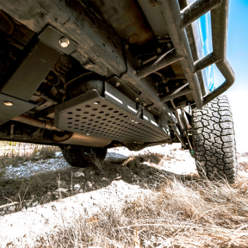 Picture of Cali Raised 15-24 4Runner Fuel Tank Skid Plate - Steel / Powder Coat