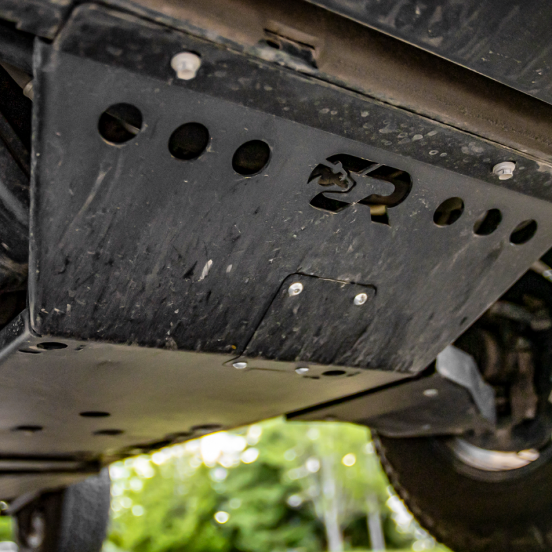 Picture of Cali Raised 14-24 4Runner Front Skid Plate - Steel / Powder Coat