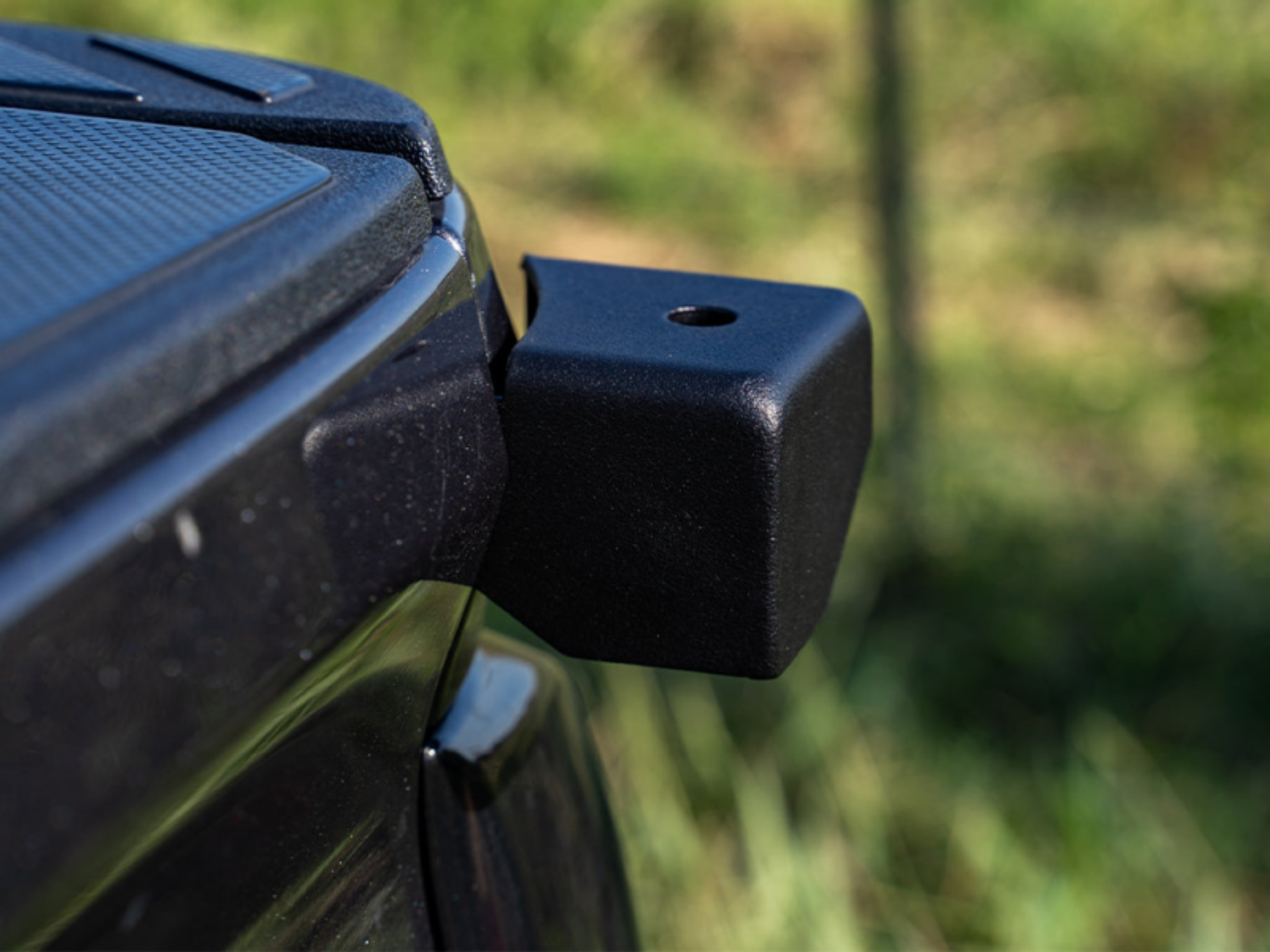 Picture of Cali Raised 05-15 Toyota Tacoma Bed Accessory Mount - Passenger