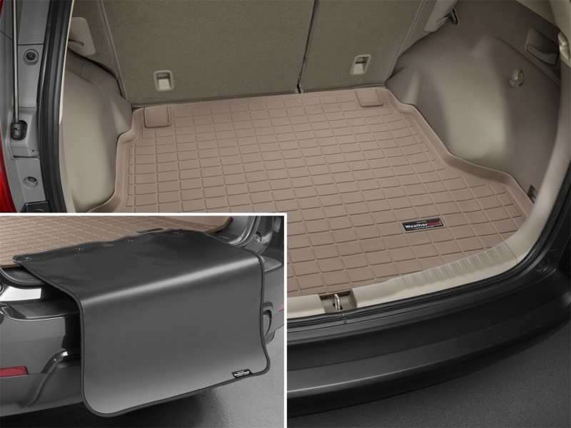 Picture of WeatherTech 12+ Honda CR-V Cargo Liner w/ Bumper Protector - Black