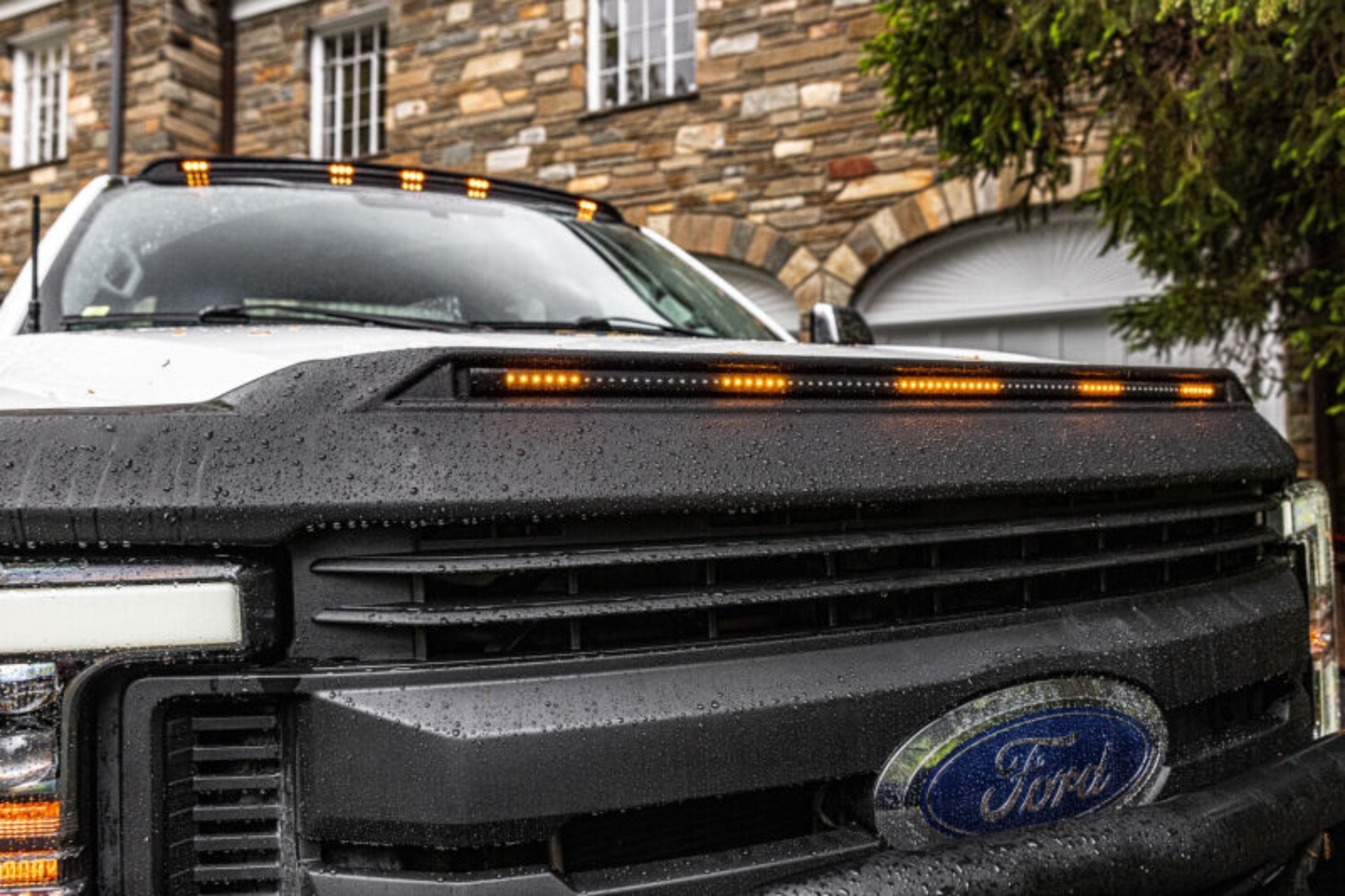 Picture of Husky Liners 15-20 Ford F-150 (Excl. Raptor) Aeroskin Lightshield PRO - Blk