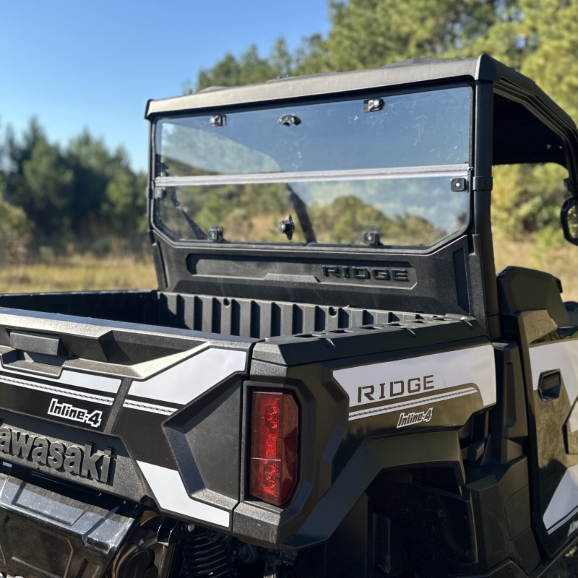 Picture of Seizmik 24+ Kawasaki Ridge Rach Rear Folding Windshield- UV