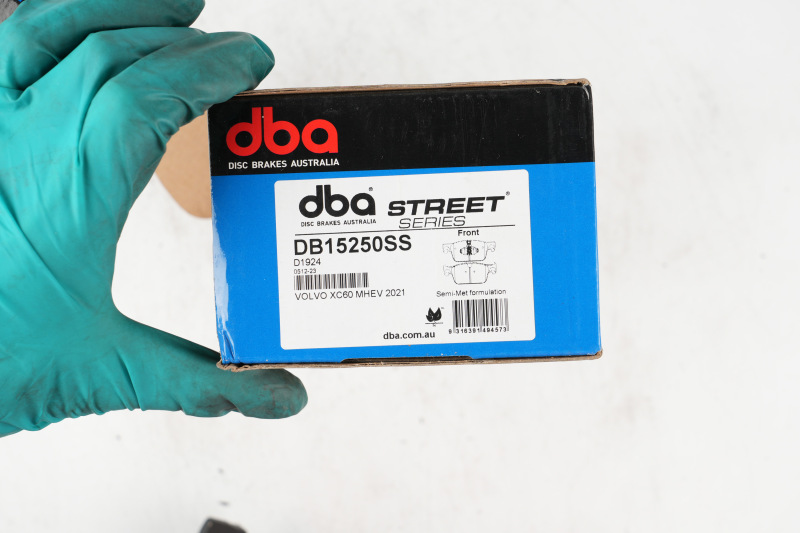 Picture of DBA 19-22 Volvo S60 (322mm Front Rotor) Street Series Front Brake Pads