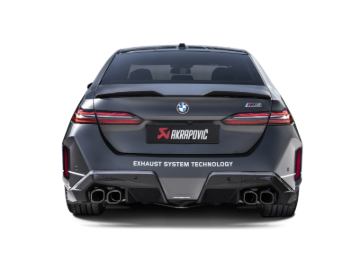 Picture of Akrapovic 2024+ BMW M5 (G90) Carbon Fiber Rear Trunk Lip