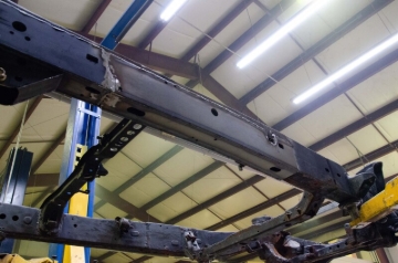 Picture of Rust Buster 01-07 Toyota Sequoia Center Frame Section - Right