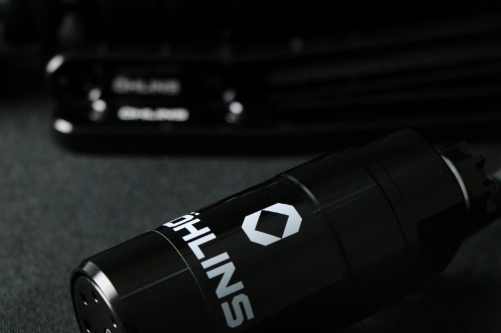 Picture of Ohlins OHL STX 36 Blackline Shocks and Struts - HD 050S2