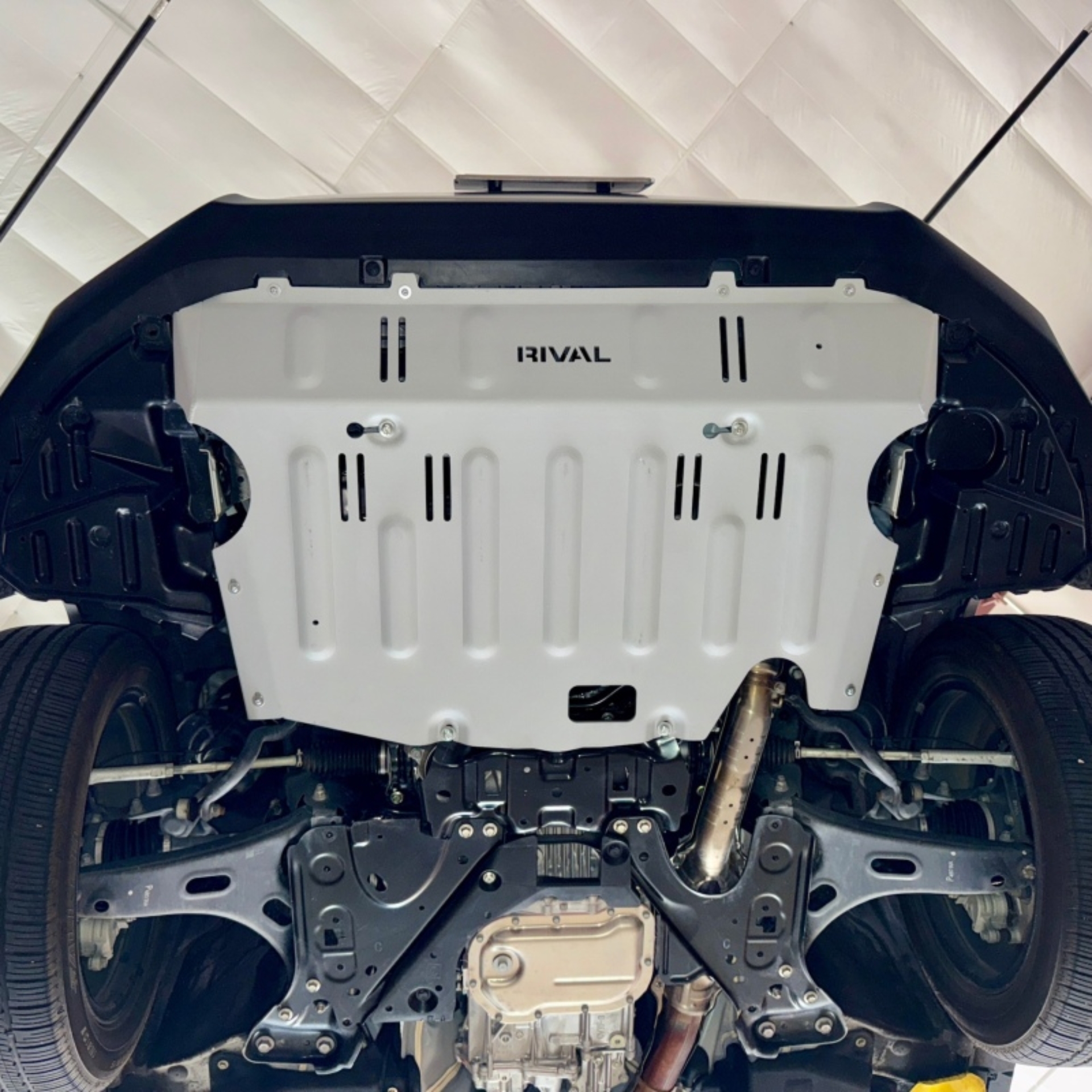Picture of Rival 4x4 RLL Skid Plate - 2333.5447.1.6