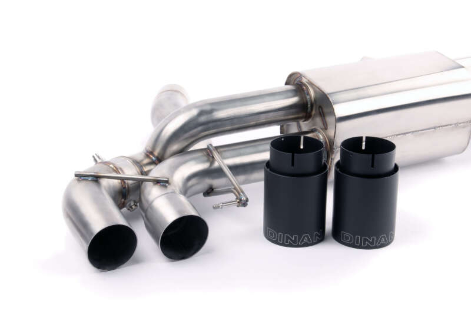 Picture of Dinan DNN Axleback Exhaust Systems - D660-0079-BLK