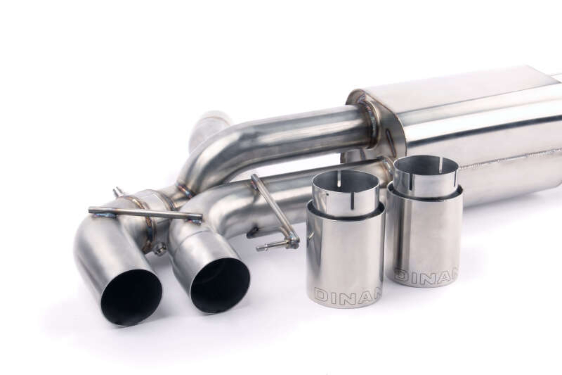 Picture of Dinan DNN Axleback Exhaust Systems - D660-0079