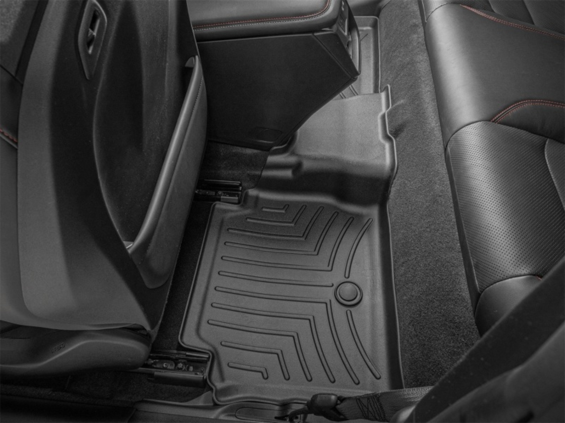Picture of WeatherTech WT FloorLiner-Rear-Blk Floor Mats - 4419422