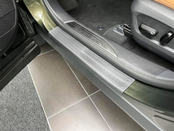 Picture of WeatherTech WT SillProtector Body Armor & Rock Rails - ST076K1