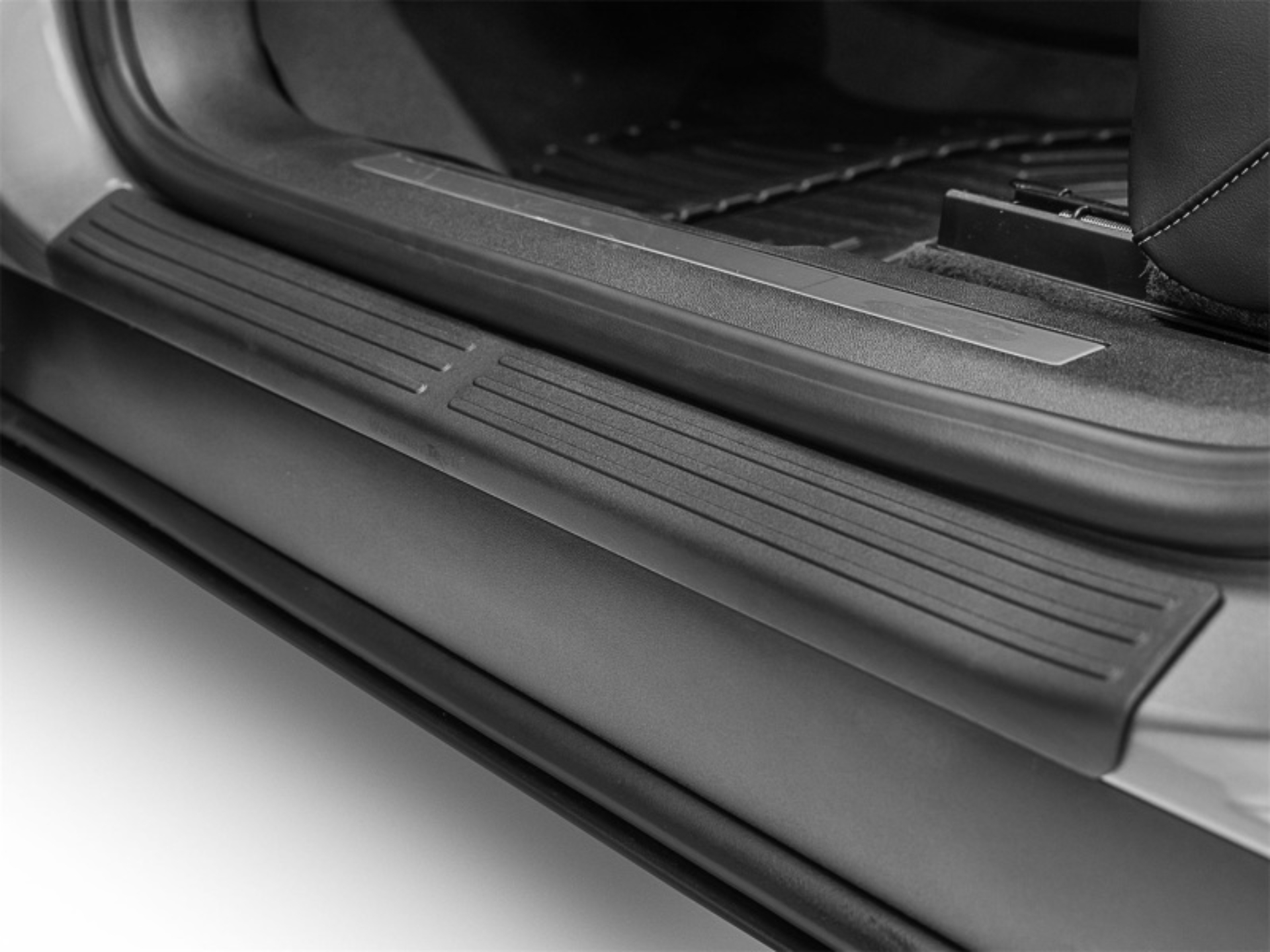 Picture of WeatherTech WT SillProtector Body Armor & Rock Rails - ST099K1