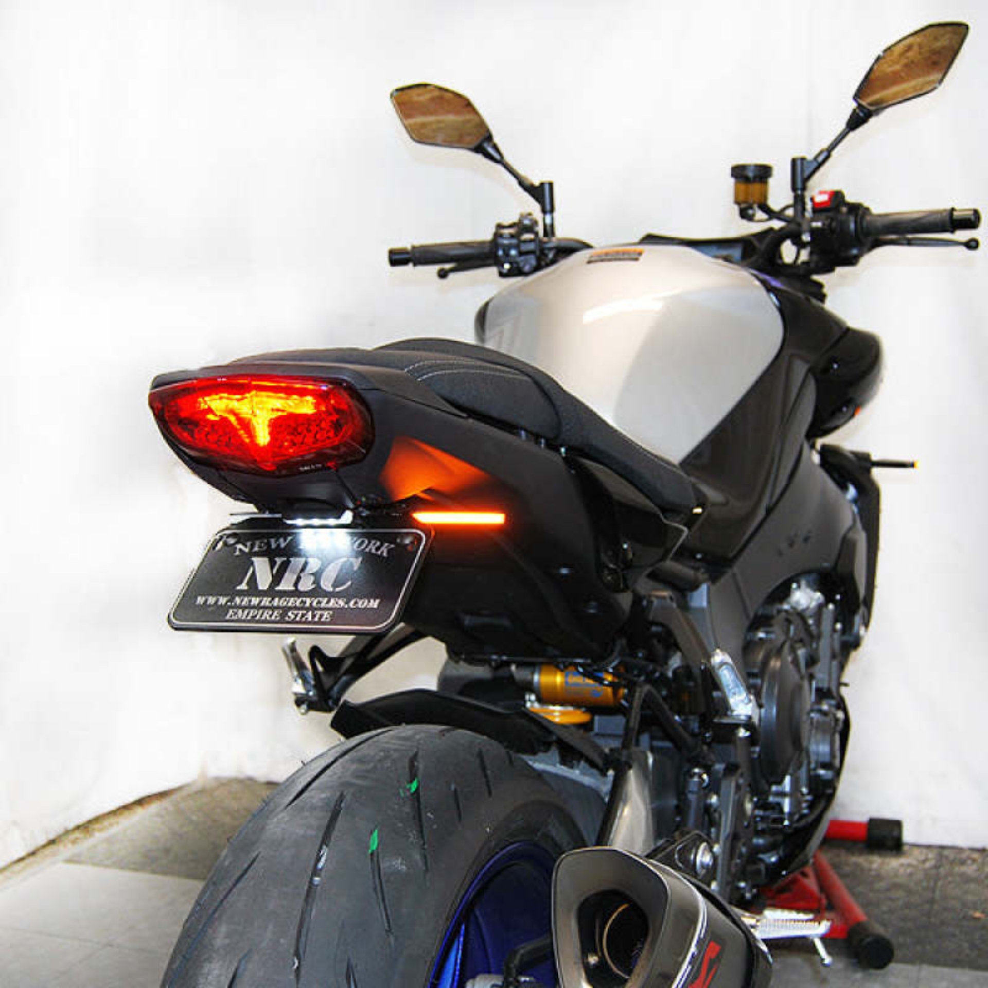 Picture of New Rage Cycles NEW Fender Eliminator Lights Corner - MT10-FE-S-22