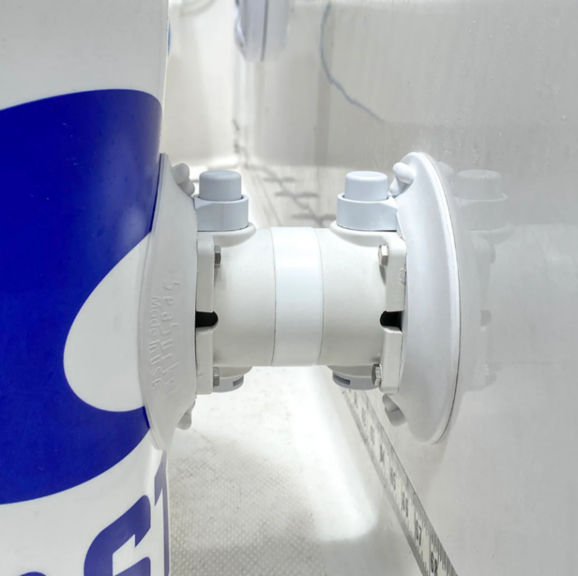 Picture of SeaSucker 4.5in. Double Tap - Black (SeaSuckers are Back to Back)