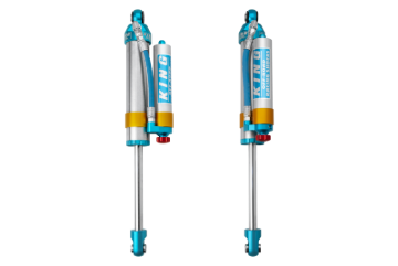 Picture of King Shocks 2005+ Ford F-550 2.5 Dia. Piggy Hose Reservoir Shock w/ Adjuster (Pair)