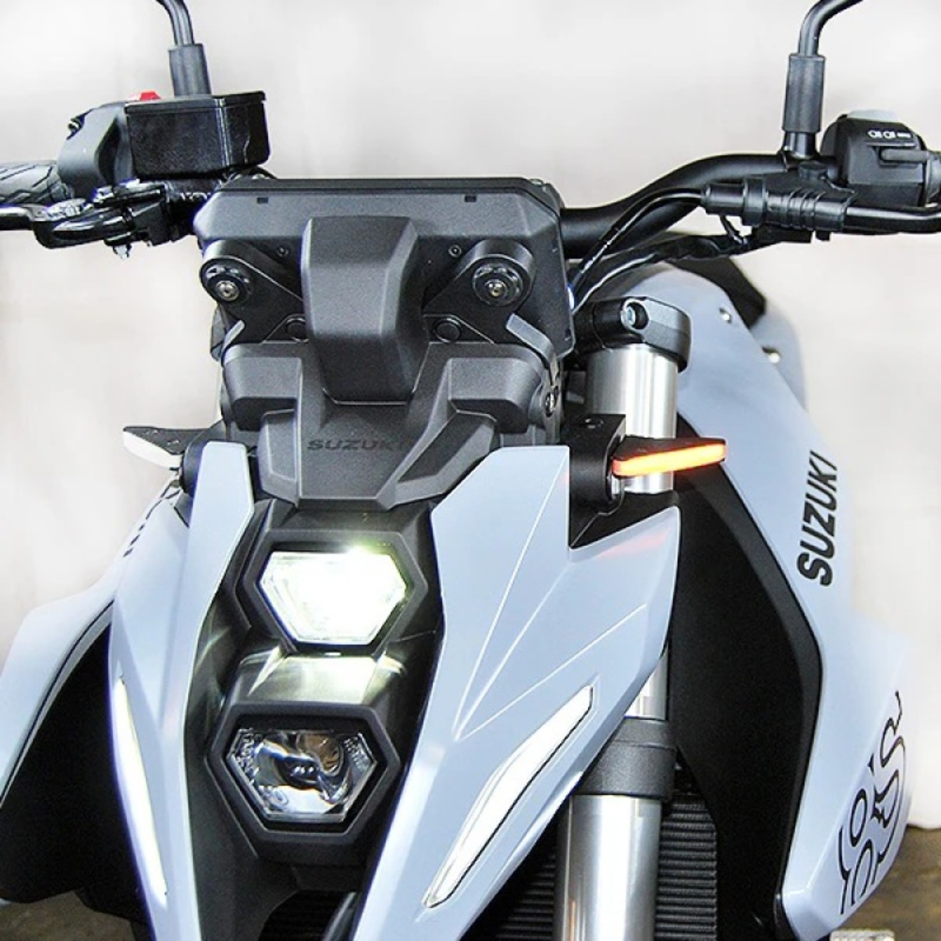 Picture of New Rage Cycles 23+ Suzuki GSX-8S Front Turn Signals